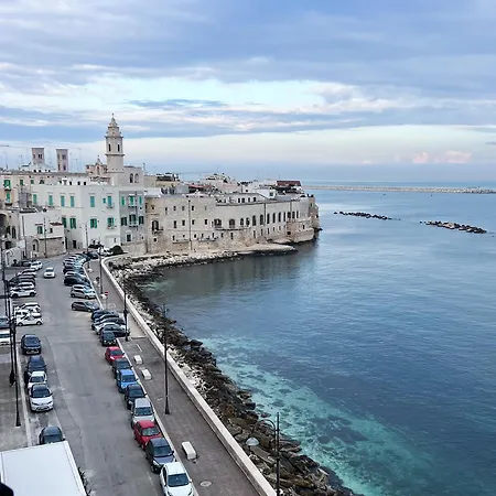 Isabel Apulian